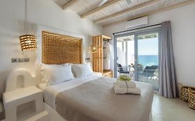Blue Waves Suites & Apartments - To Kyma